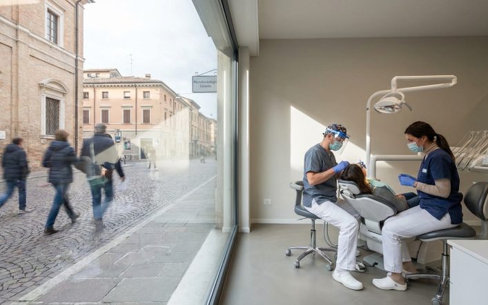 Parodontologia Cesena: diagnosi, prevenzione e terapie attuali